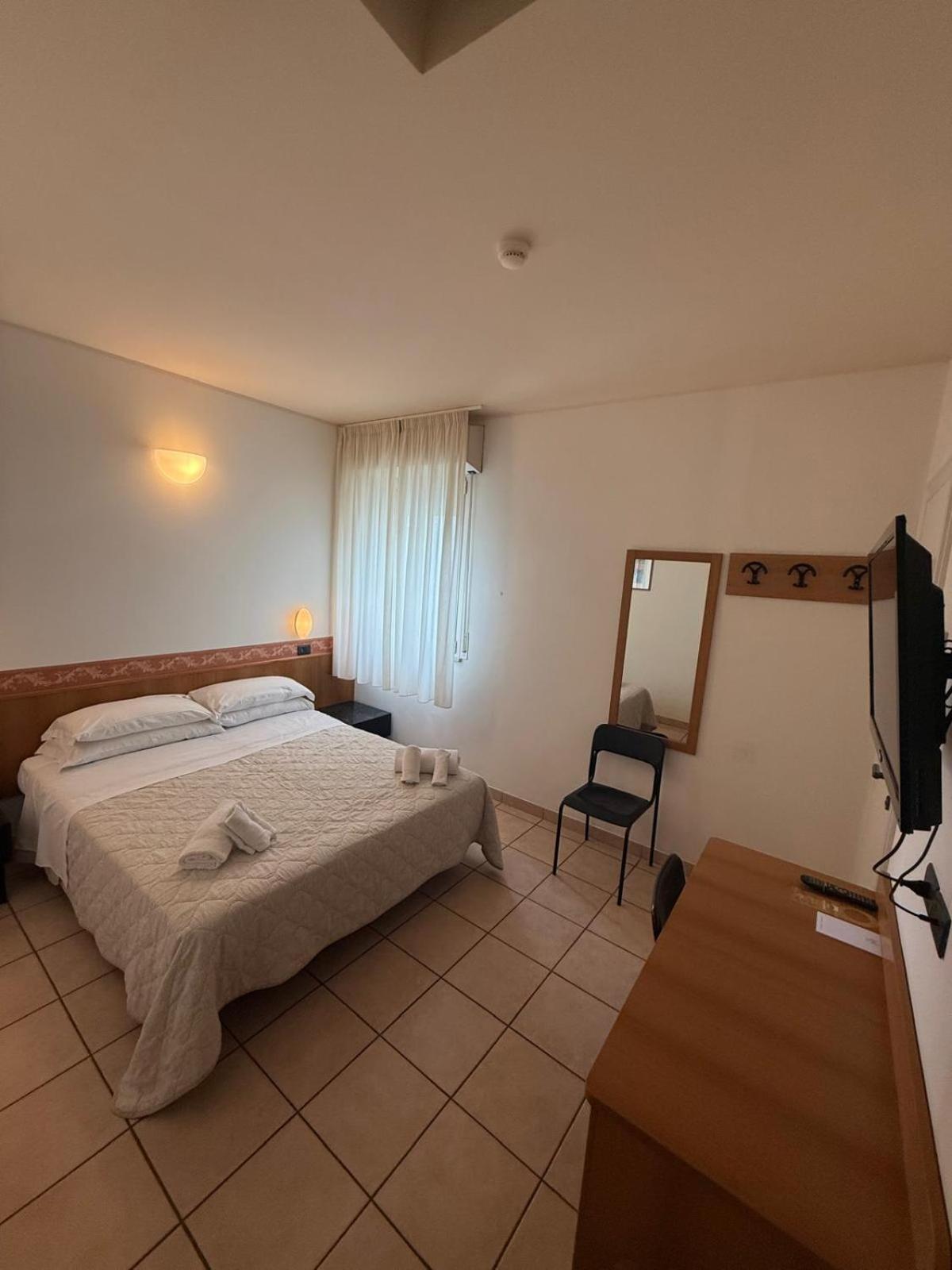 Hotel Berenice 里米尼 外观 照片